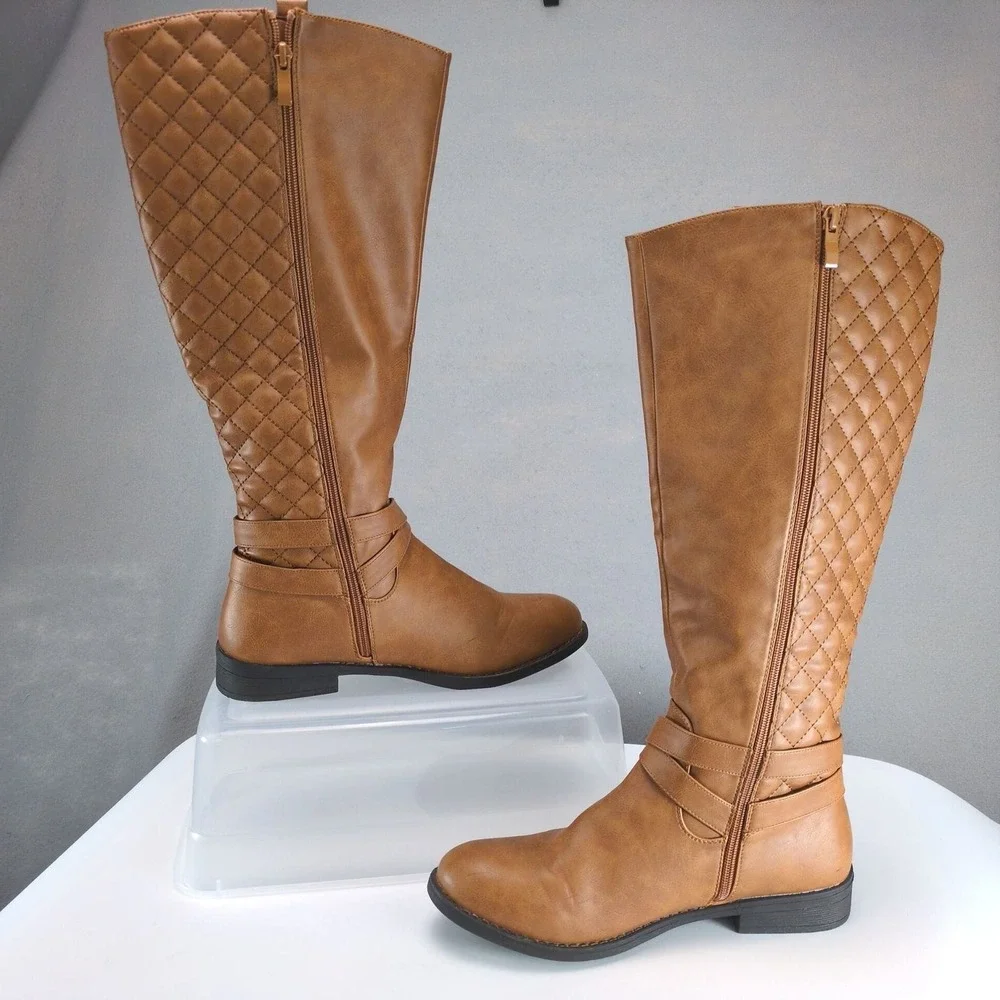 Vepose Camel Quilted Riding Boots Womens 8 Knee-High Side Zip Buckle Low Heel